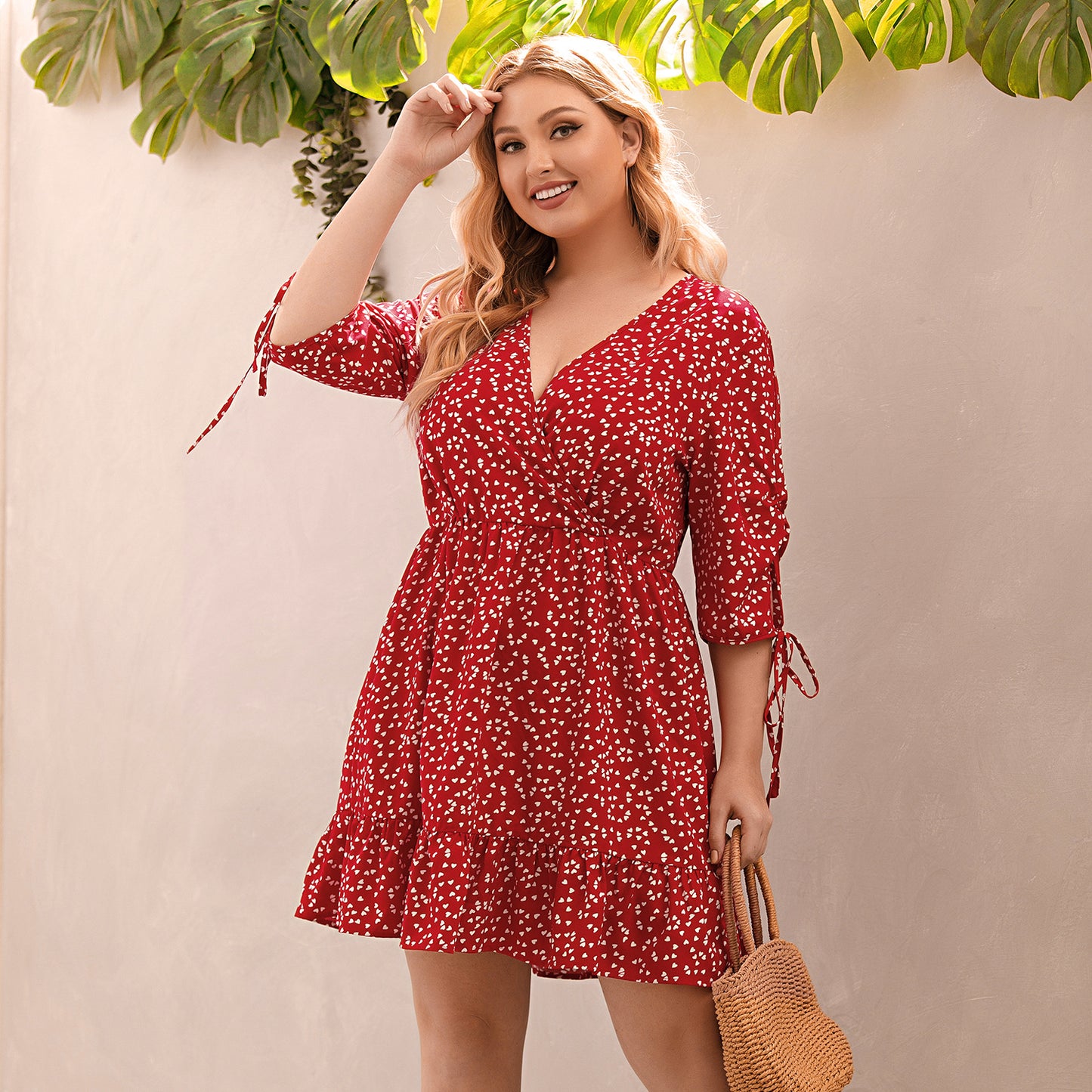 V-neck heart Dress