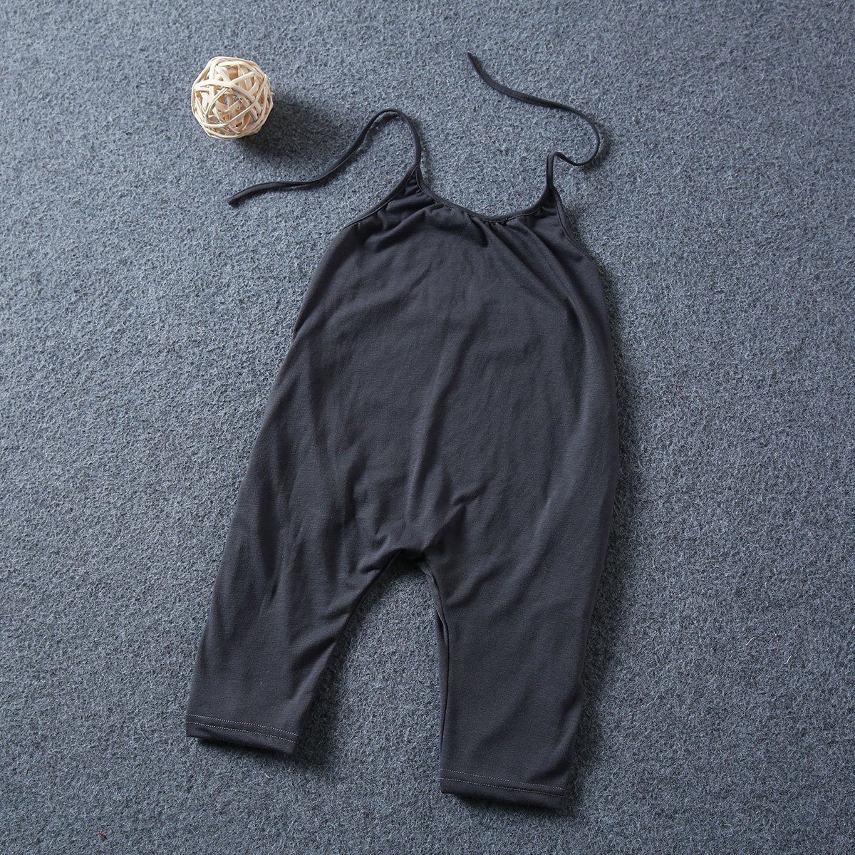 Girls' sling jumpsuit